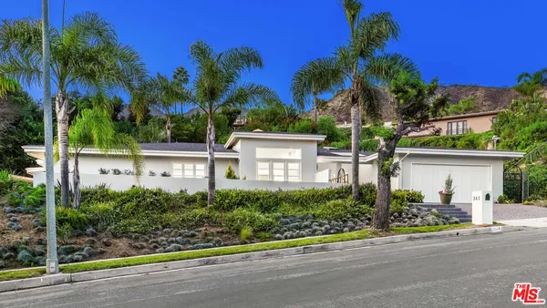 $3,995,000 | 341 South Surfview Drive, Pacific Palisades, CA 90272