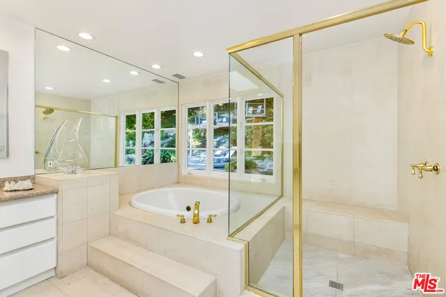 $3,995,000 | 341 South Surfview Drive, Pacific Palisades, CA 90272