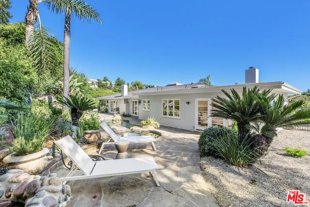 $3,995,000 | 341 South Surfview Drive, Pacific Palisades, CA 90272