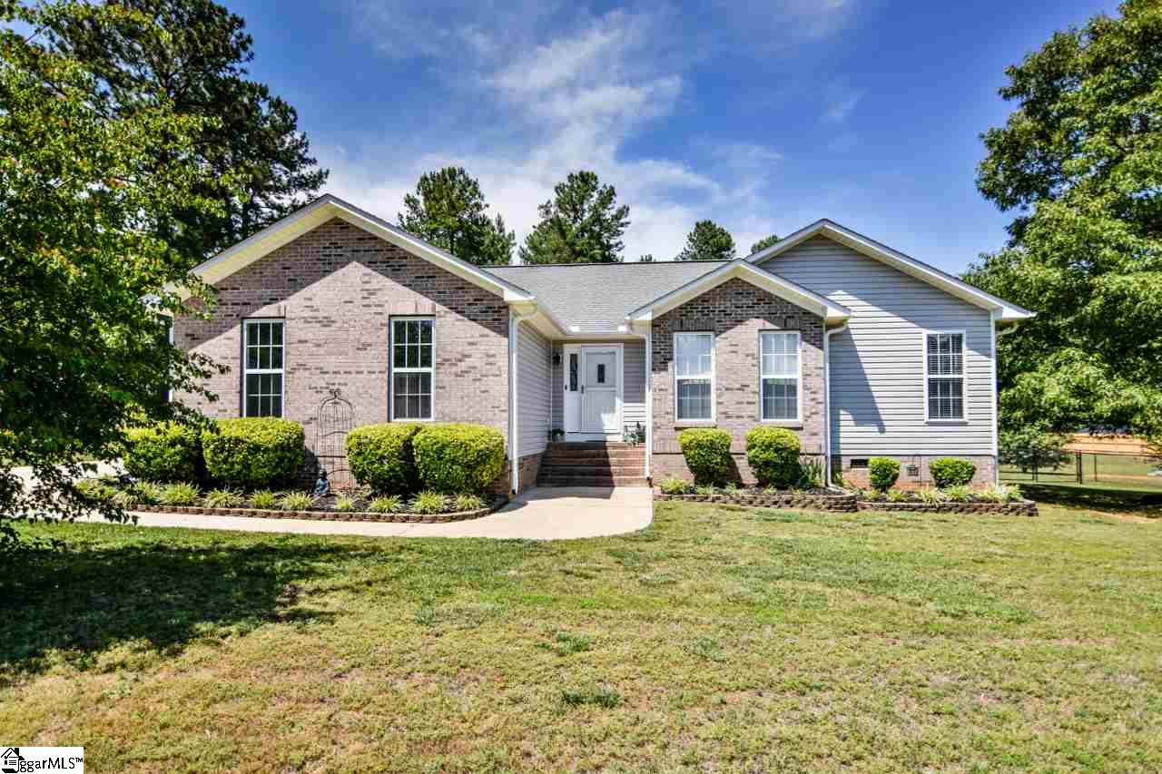 103 Whistle Way Pelzer, SC 29669 - Photo 1 of 25 Gallery Image 1