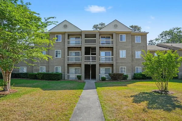 $130,000 | 240 J Myrtle Greens Drive, Unit J, Conway, SC 29526