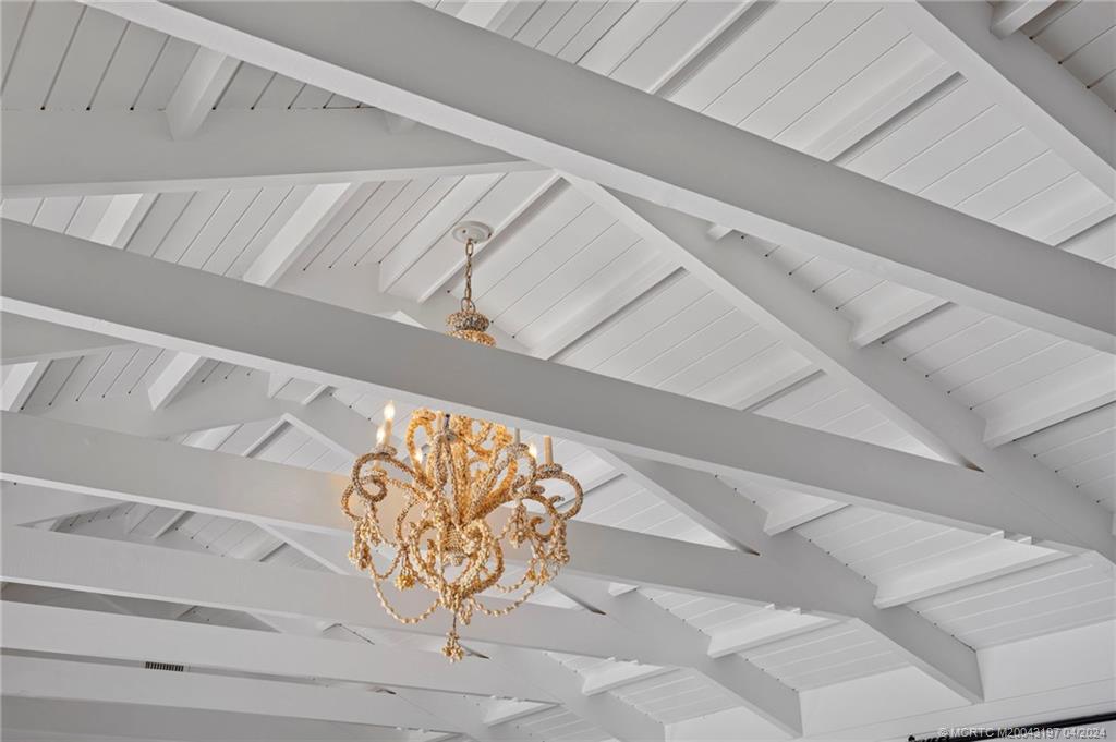 19 River Drive Jupiter, FL 33469 - Photo 30 of 46 a view of a garage