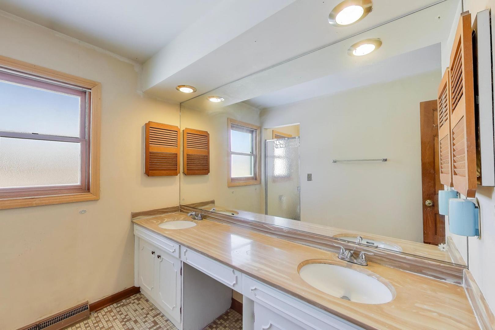 413 South Carol Lane Mount Prospect, IL 60056 - Photo 23 of 34