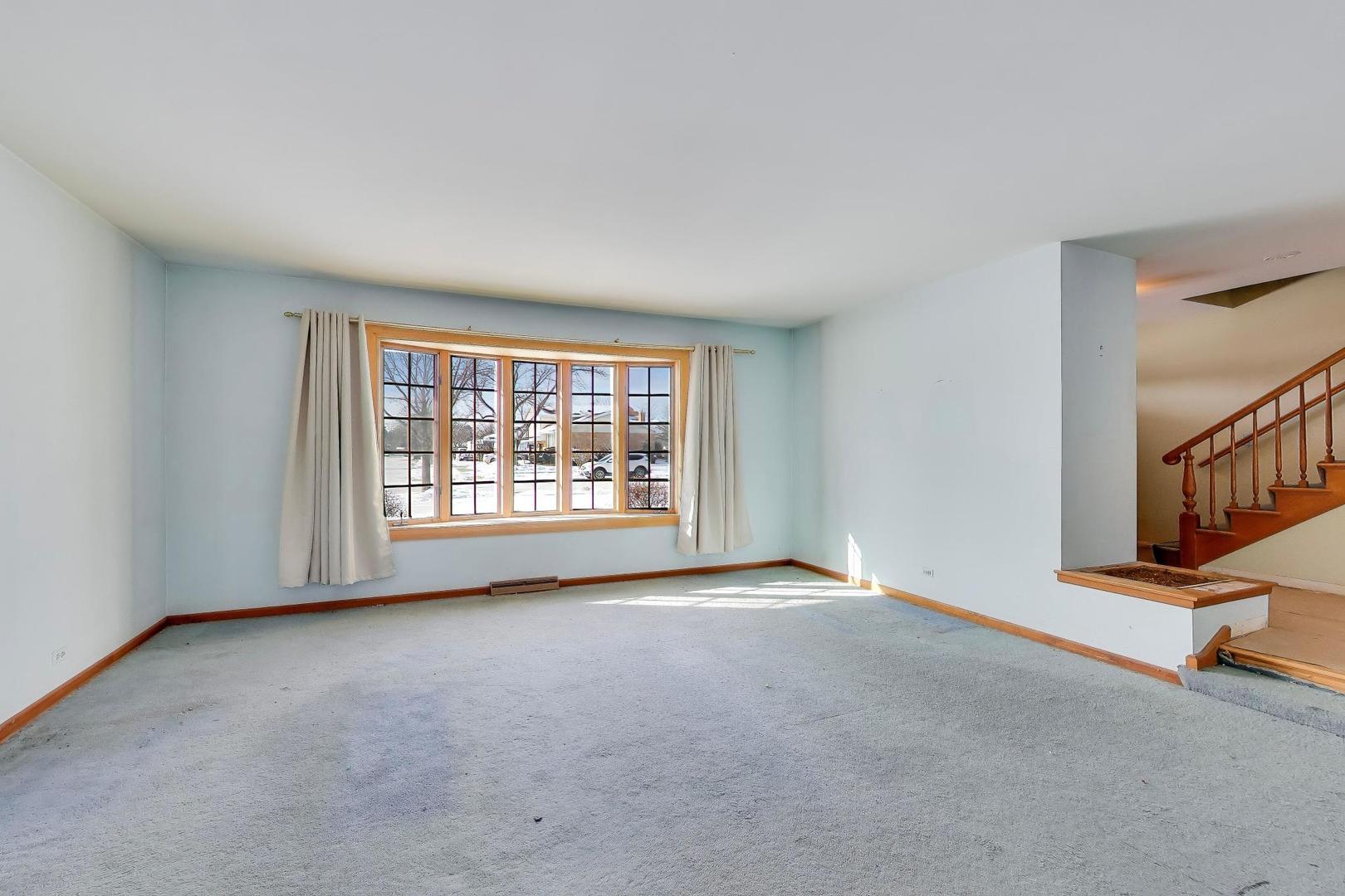 413 South Carol Lane Mount Prospect, IL 60056 - Photo 4 of 34
