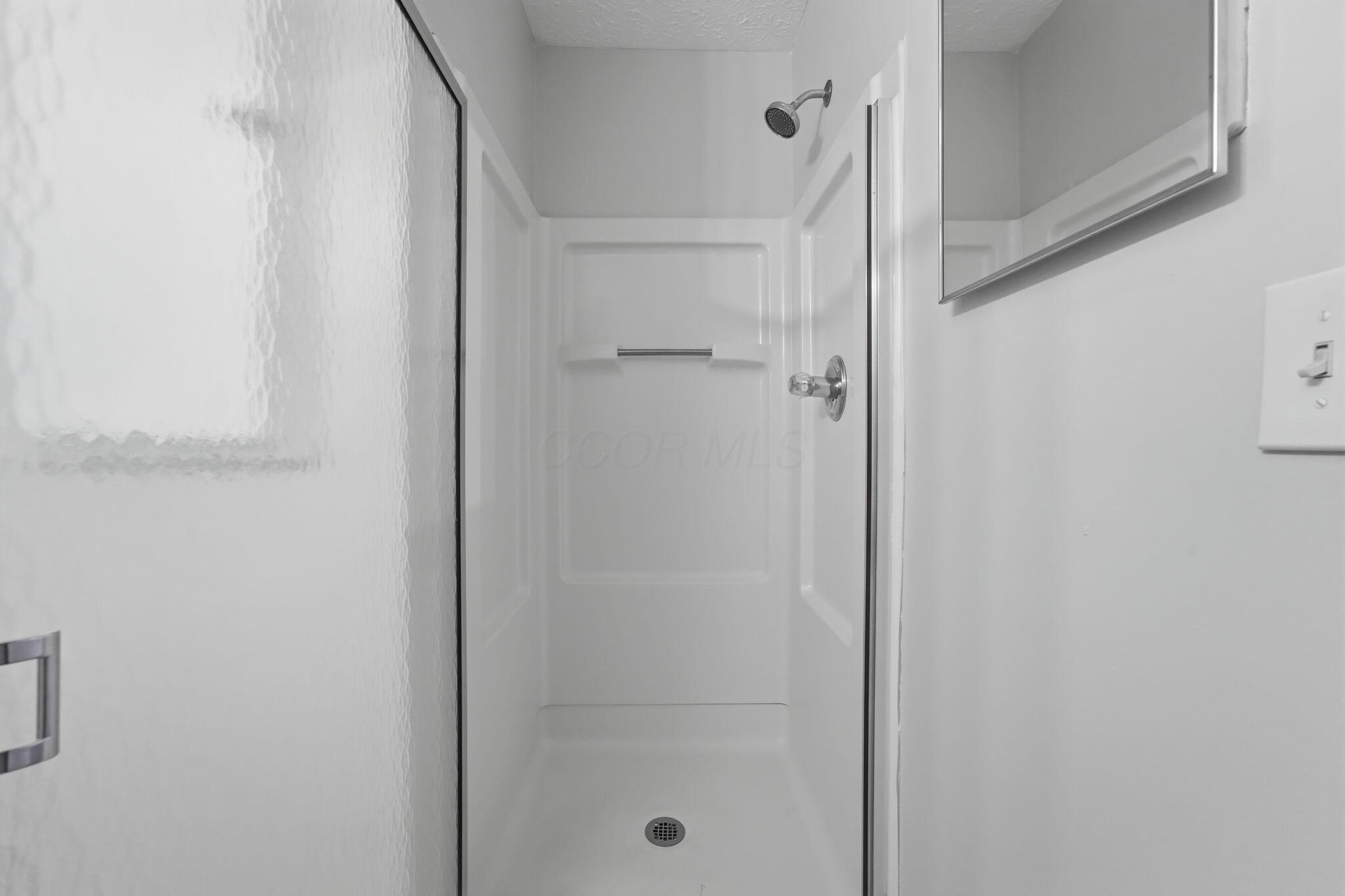 5423 Garden Ridge Columbus, OH 43228 - Photo 16 of 28 16-web-or-mls-5423-garden-ridge