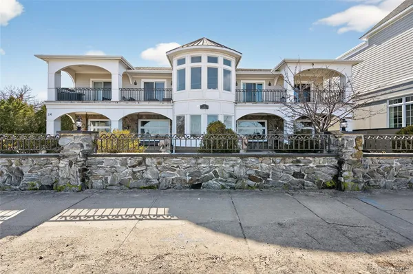 $3,400 | 24 Bayville Avenue, Unit 1, Bayville, NY 11709