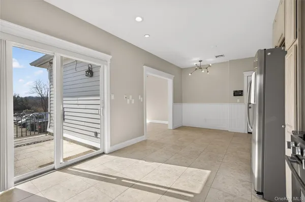 $3,400 | 24 Bayville Avenue, Unit 1, Bayville, NY 11709