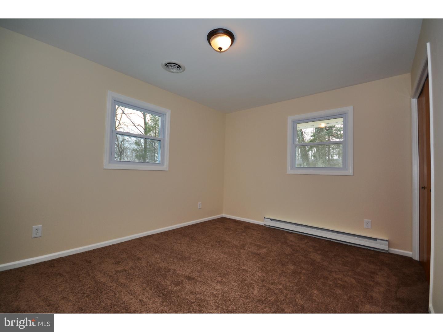 2458 Evanwood Road Bath, PA 18014 - Photo 15 of 24 Gallery Image 15