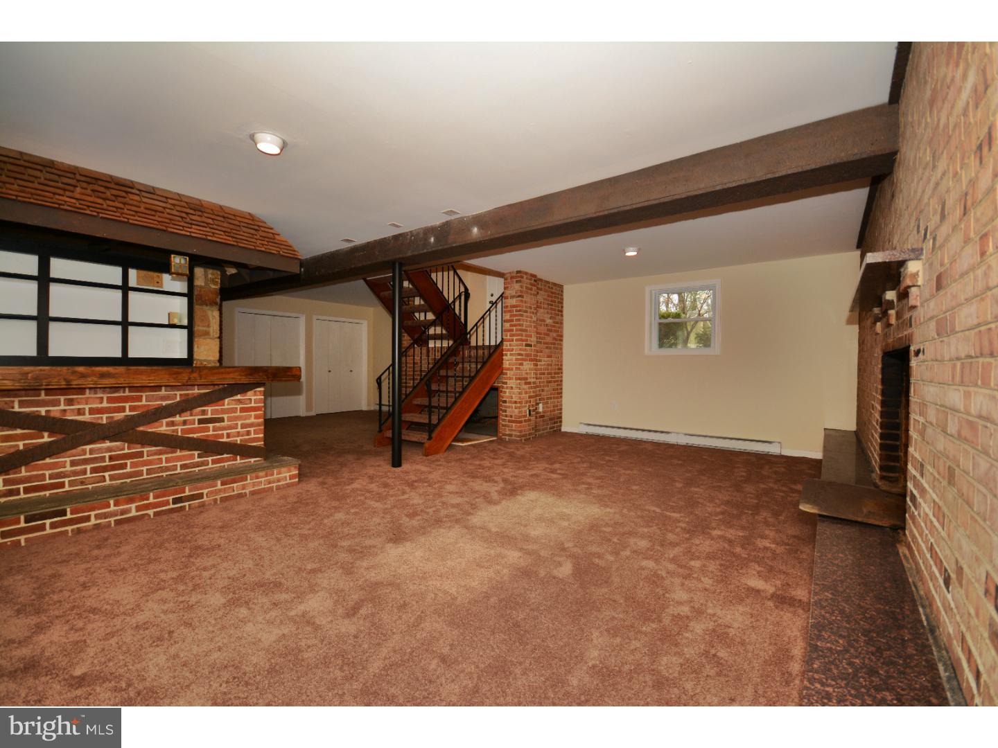 2458 Evanwood Road Bath, PA 18014 - Photo 17 of 24 Gallery Image 17