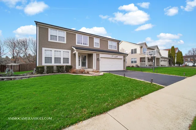 $4,200 | 3107 Whitney Road, Aurora, IL 60502