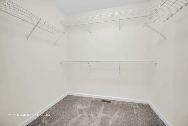 $4,200 | 3107 Whitney Road, Aurora, IL 60502