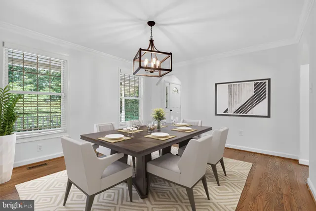 $799,900 | 124 Fawn Hills Drive, Fredericksburg, VA 22407