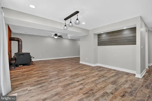 $799,900 | 124 Fawn Hills Drive, Fredericksburg, VA 22407