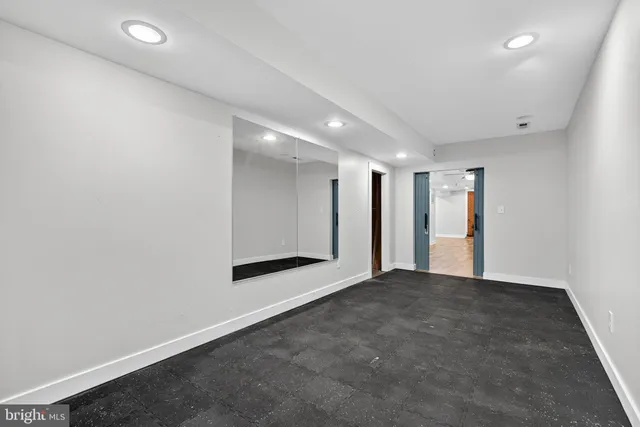 $799,900 | 124 Fawn Hills Drive, Fredericksburg, VA 22407