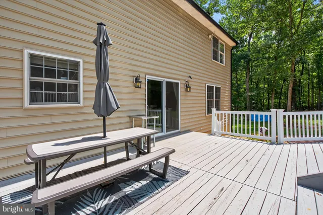 $799,900 | 124 Fawn Hills Drive, Fredericksburg, VA 22407