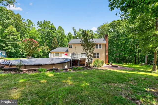 $799,900 | 124 Fawn Hills Drive, Fredericksburg, VA 22407