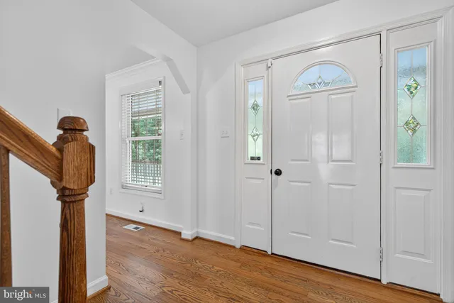 $799,900 | 124 Fawn Hills Drive, Fredericksburg, VA 22407