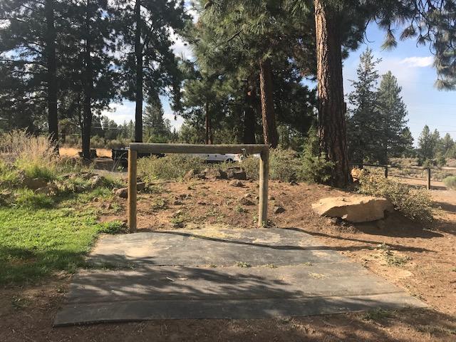 21385 Back Alley Road Bend, OR 97702 - Photo 23 of 23 IMG_2658