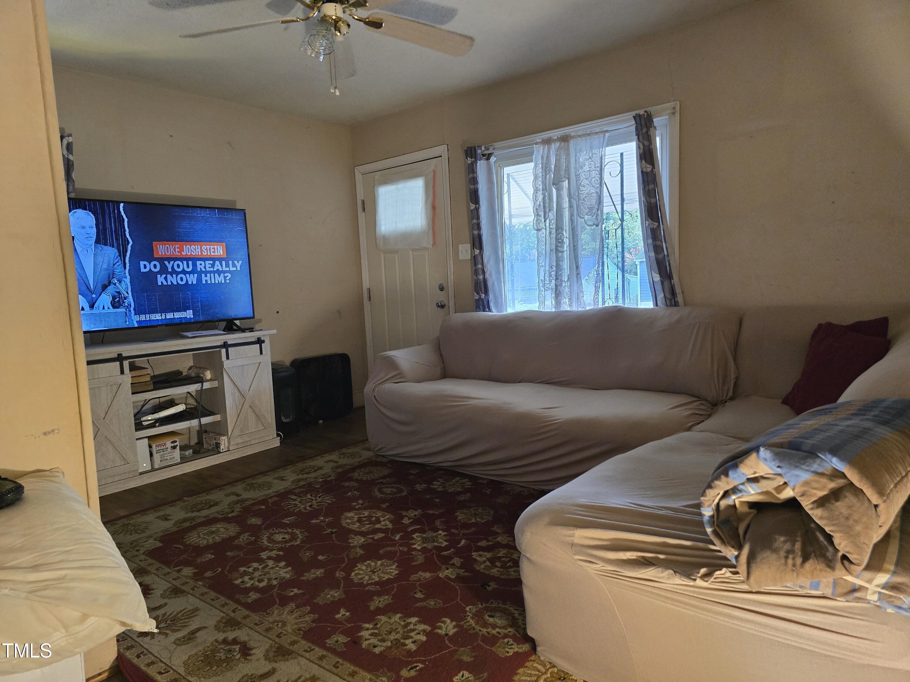 815 Ridgeway Avenue Durham, NC 27701 - Photo 4 of 45 1000016120
