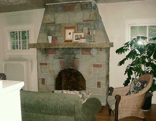 1220 Cochran Road Mt. Lebanon, PA 15216 - Photo 6 of 7 Gallery Image 6