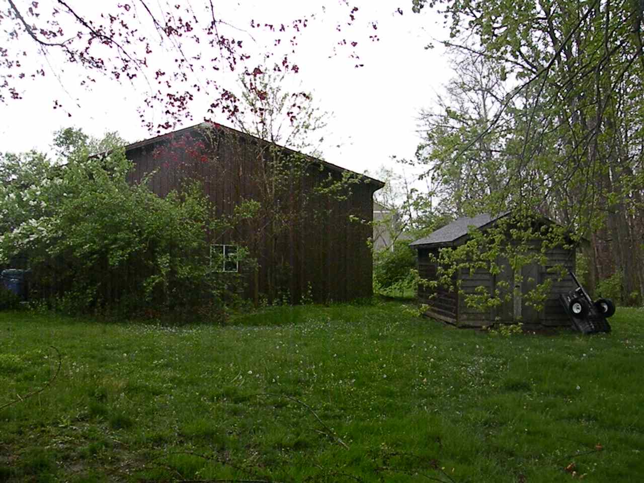 16117 Page Road Grabill, IN 46741 - Photo 7 of 15