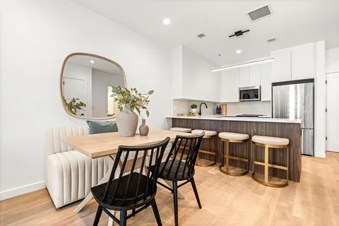 $885,000 | 1395 Washington Street, Unit 207, Boston, MA 02118