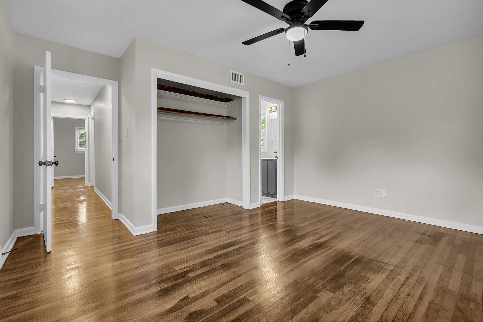 4011 Comanche Road Memphis, TN 38118 - Photo 6 of 20 Gallery Image 6