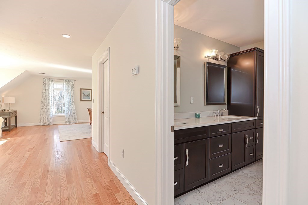 17 Standish Road Norfolk, MA 02056 - Photo 21 of 37 Gallery Image 21