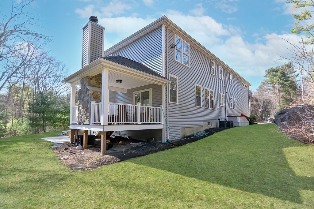 17 Standish Road Norfolk, MA 02056 - Photo 35 of 37 Gallery Image 35