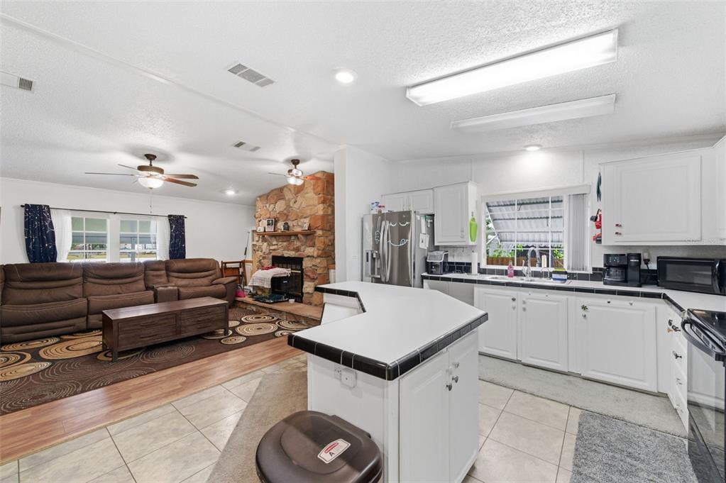 9634 Pat Street Hudson, FL 34669 - Photo 15 of 73