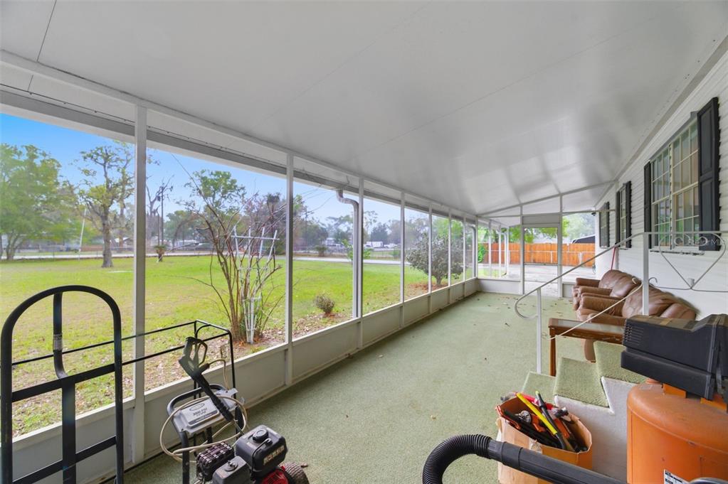 9634 Pat Street Hudson, FL 34669 - Photo 10 of 73