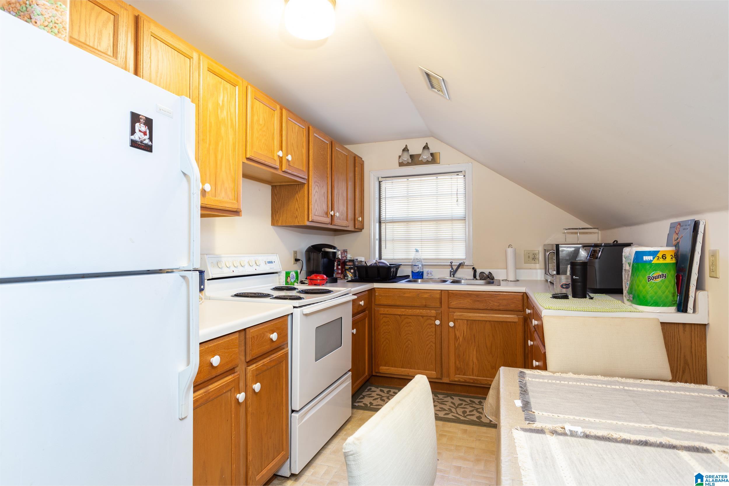 306 Oak Street Talladega, AL 35160 - Photo 8 of 18