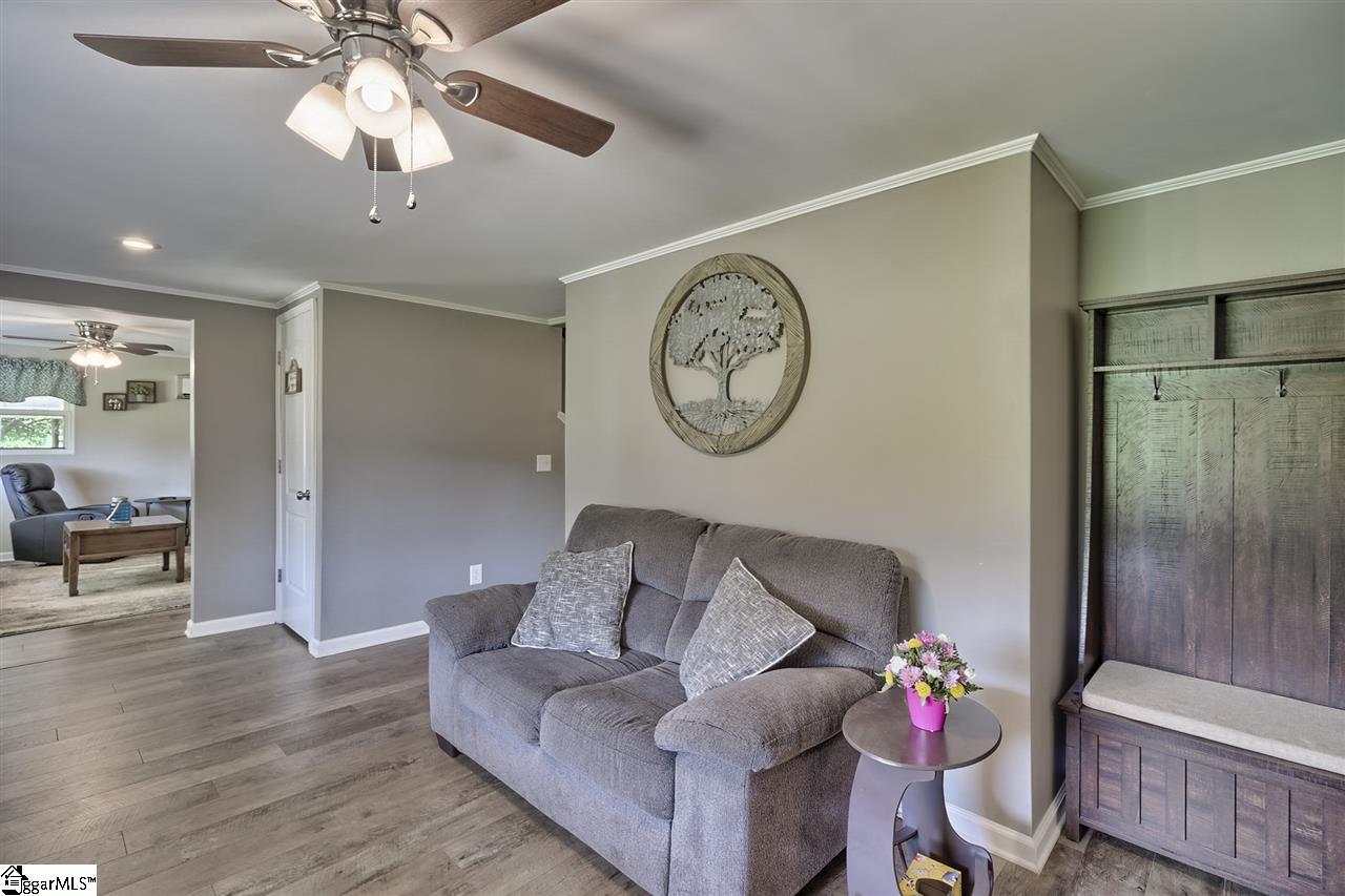 214 Cheyenne Trail Liberty, SC 29657 - Photo 7 of 36