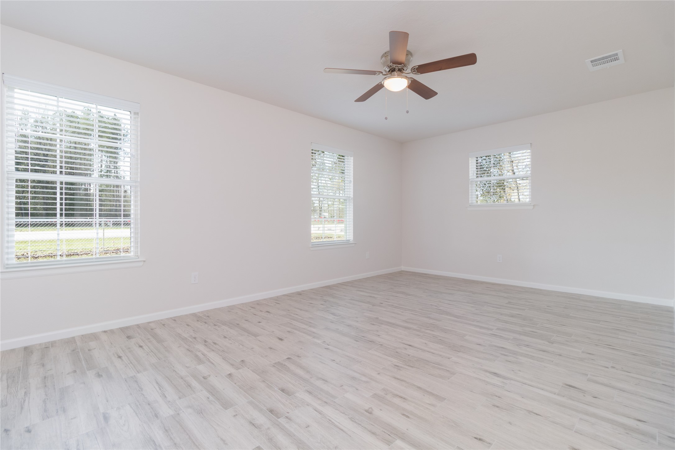 20 Scott Road Cleveland, TX 77328 - Photo 9 of 20 Gallery Image 9