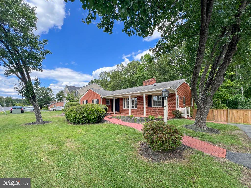 124 Deacon Road Fredericksburg, VA 22405 - Photo 42 of 48 a front view of a house with a yard