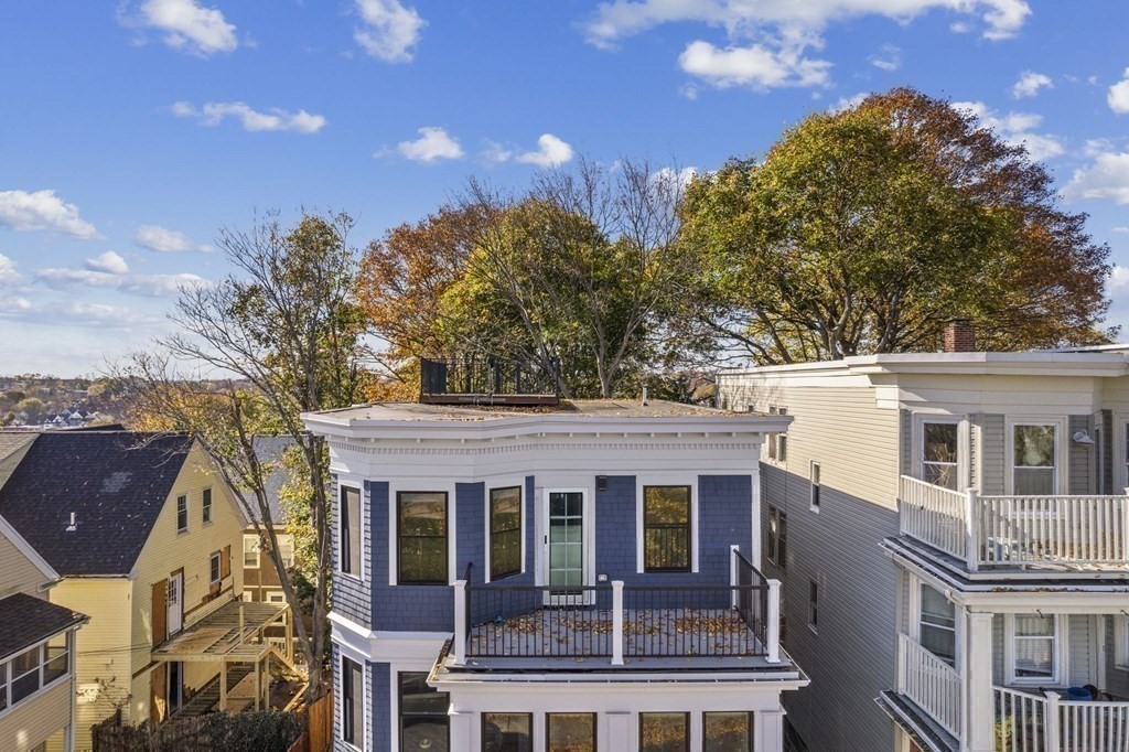 97 Mt Ida Road, Unit 3 Boston, MA 02122 - Photo 26 of 28 Gallery Image 26