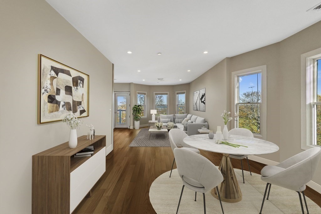97 Mt Ida Road, Unit 3 Boston, MA 02122 - Photo 5 of 28 Gallery Image 5