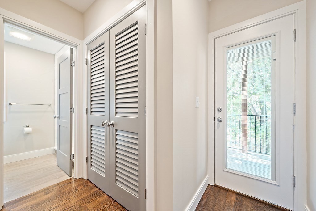 97 Mt Ida Road, Unit 3 Boston, MA 02122 - Photo 9 of 28 Gallery Image 9