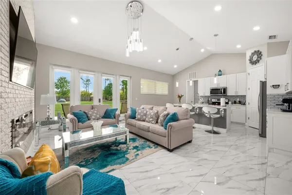 $495,000 | 2009 Flower Terrace, Sebring, FL 33875