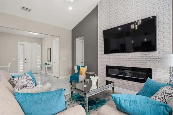 $495,000 | 2009 Flower Terrace, Sebring, FL 33875