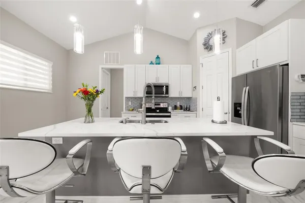 $495,000 | 2009 Flower Terrace, Sebring, FL 33875