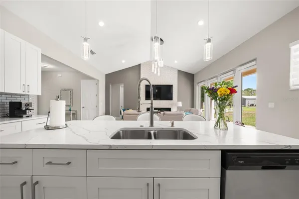 $495,000 | 2009 Flower Terrace, Sebring, FL 33875