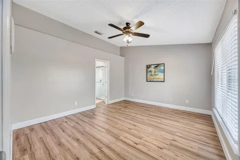 $335,000 | 12526 Dawn Vista Drive, Riverview, FL 33578