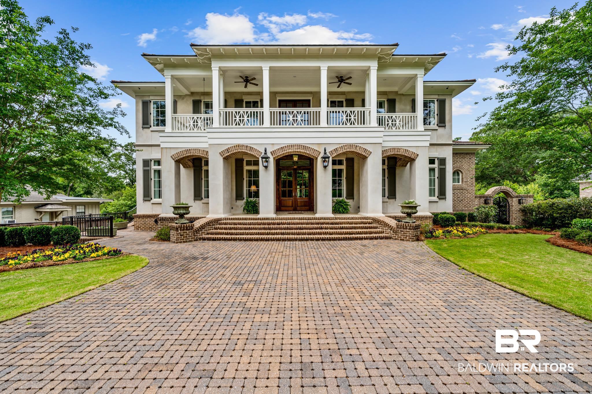 8 Kingsway Mobile, AL 36608 - Photo 3 of 48