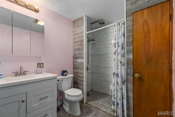 $215,000 | 1512 North Harrison Street, Litchfield, IL 62056