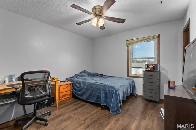 $215,000 | 1512 North Harrison Street, Litchfield, IL 62056