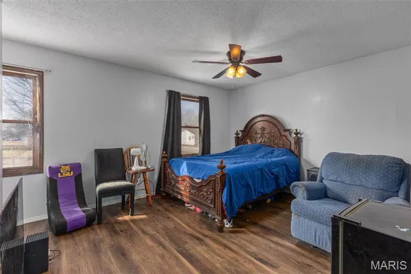 $215,000 | 1512 North Harrison Street, Litchfield, IL 62056