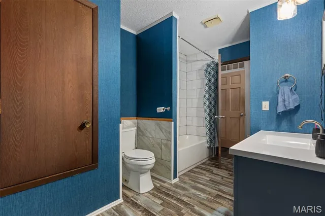 $215,000 | 1512 North Harrison Street, Litchfield, IL 62056