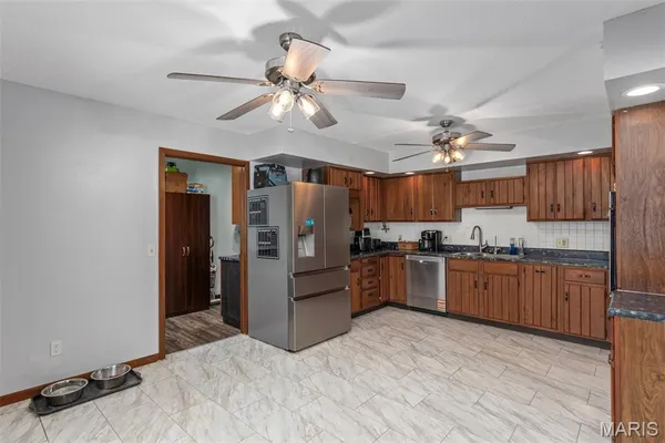 $215,000 | 1512 North Harrison Street, Litchfield, IL 62056