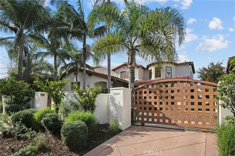 $3,595,000 | 10585 Esther Avenue, Los Angeles, CA 90064